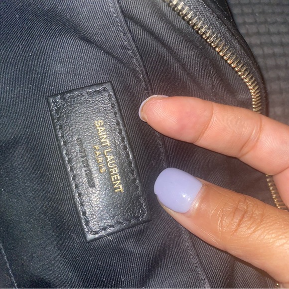 Authentic YSL camera bag in great condition! - Picture 3 of 9